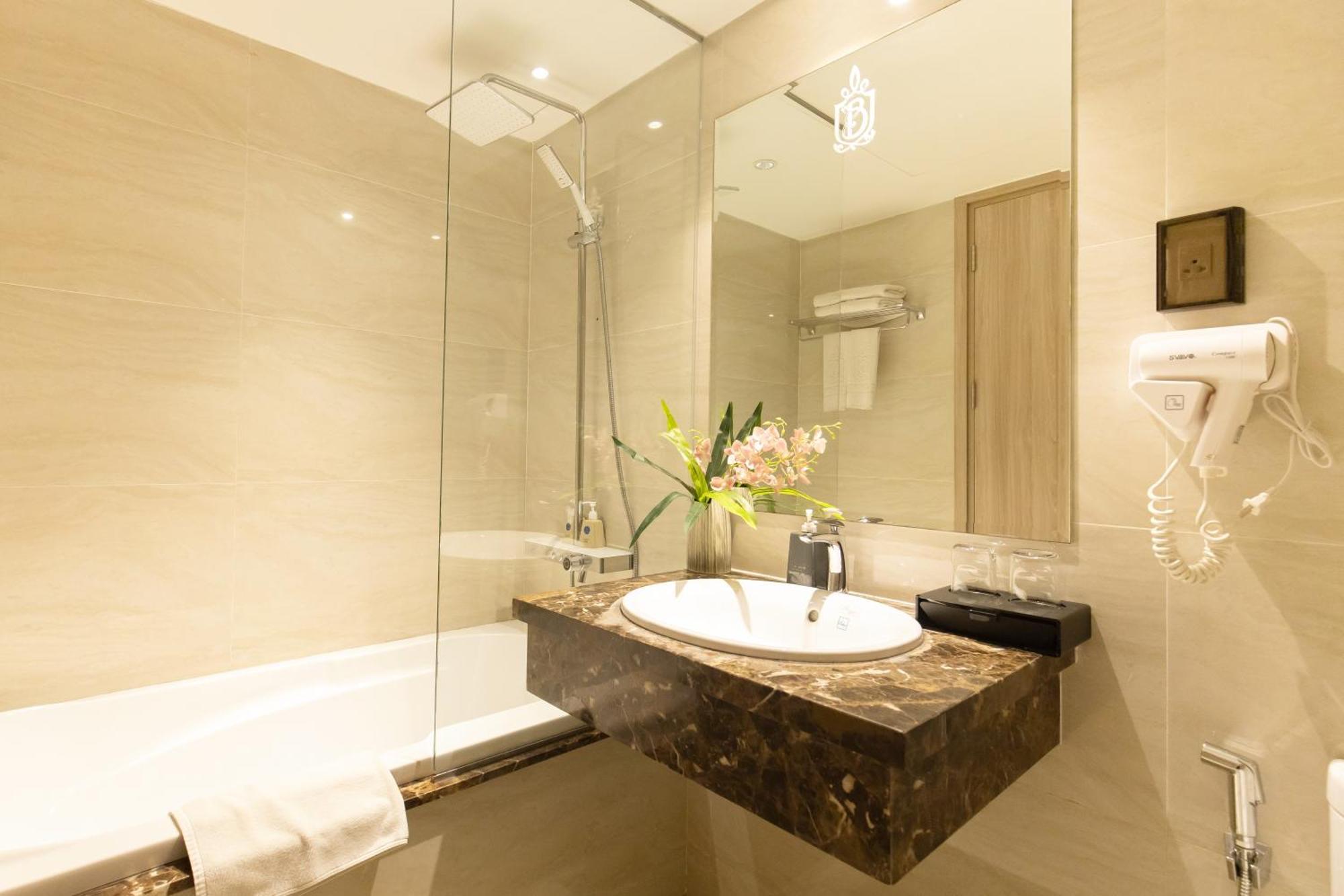 Nicecy Suite Hotel & Spa Cidade de Ho Chi Minh Exterior foto